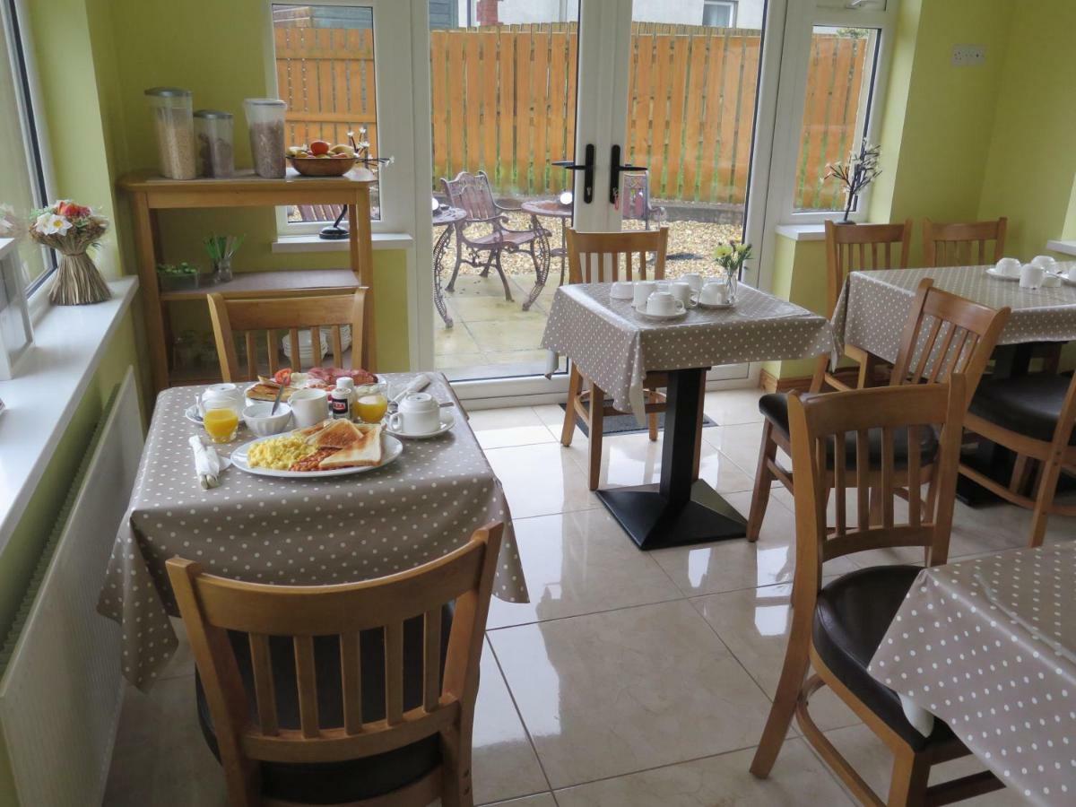 Glen Haven Bed And Breakfast Ballycastle Exterior photo