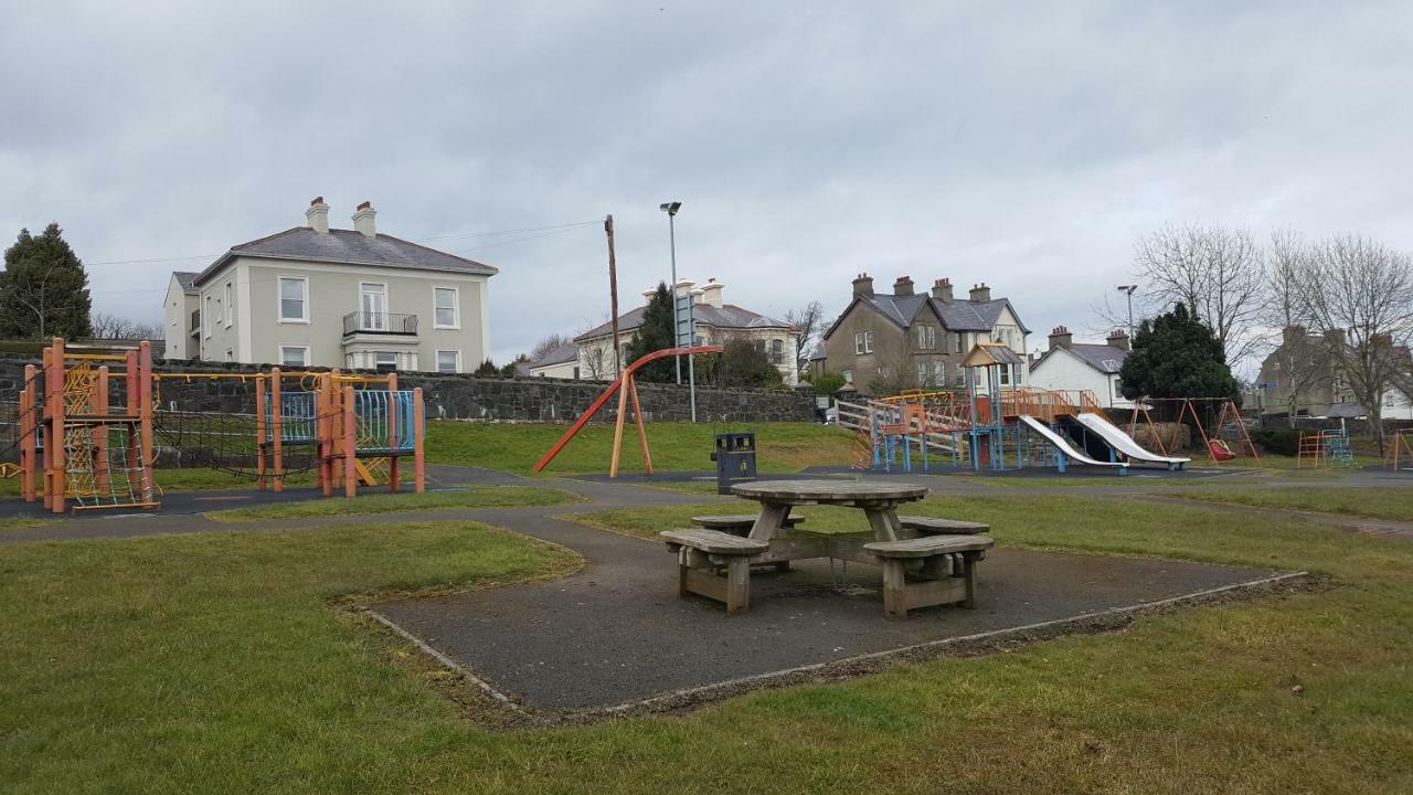 Glen Haven Bed And Breakfast Ballycastle Exterior photo